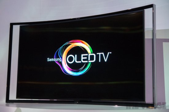三星55英寸曲面OLED电视正式上市 售价55000元