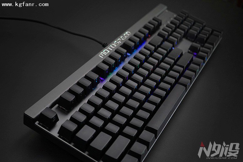 摩豹CK103 RGB侧刻背光机械键盘图赏